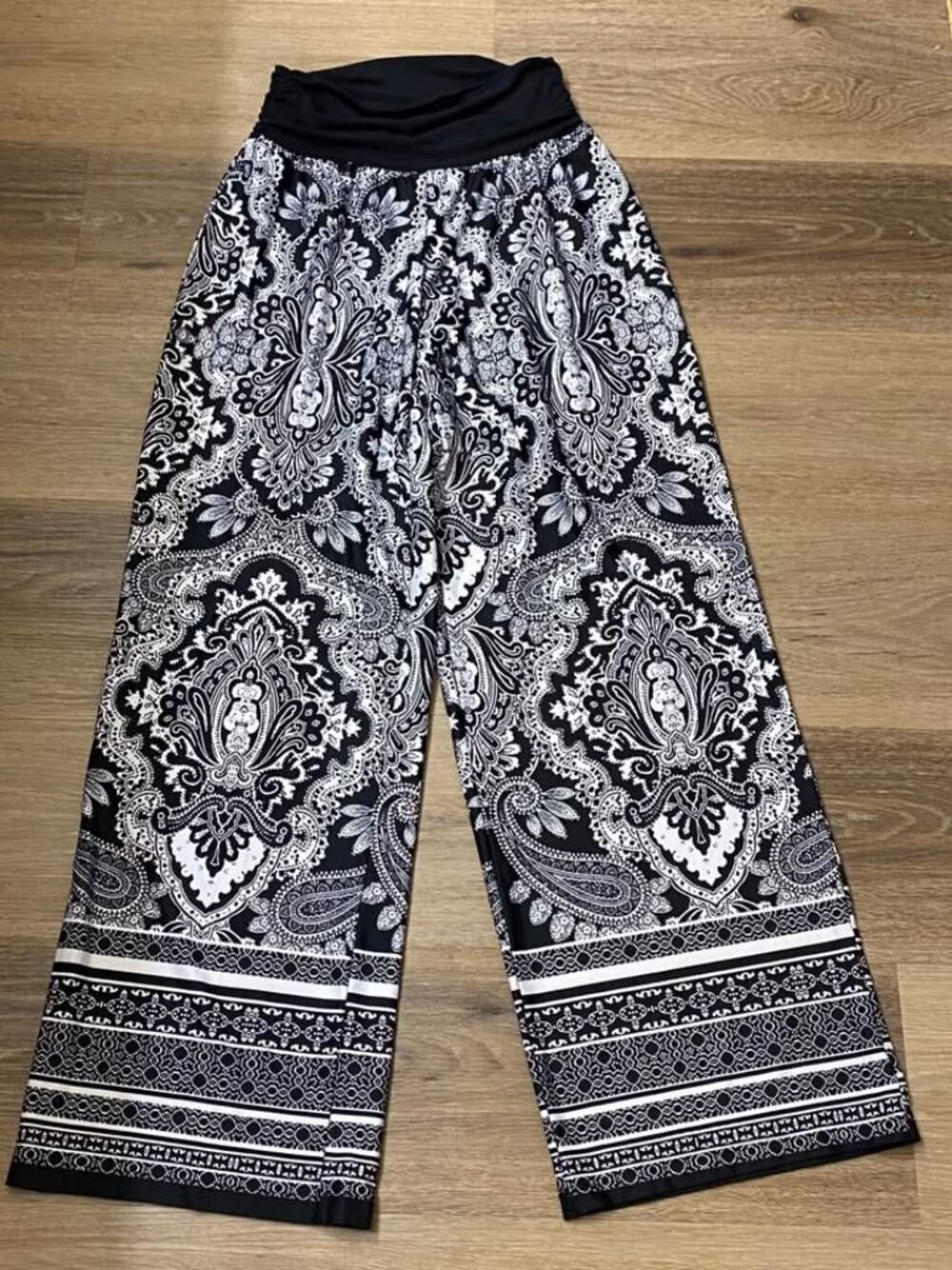 Apt. 9 Black & White Paisley Wide-Leg Palazzo Pants – Size Small